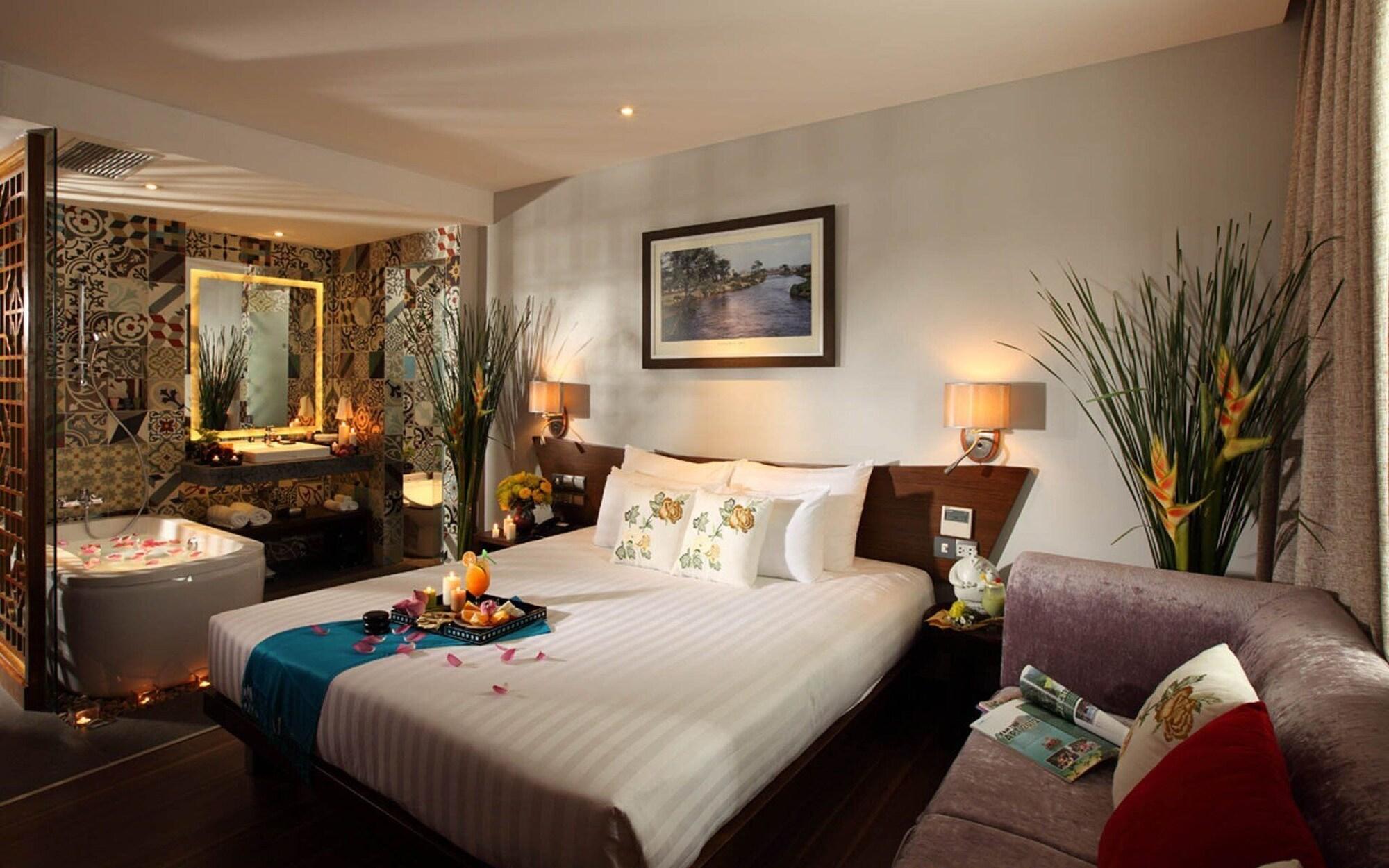 Silverland Sakyo Hotel Ho Chi Minh City Exterior photo