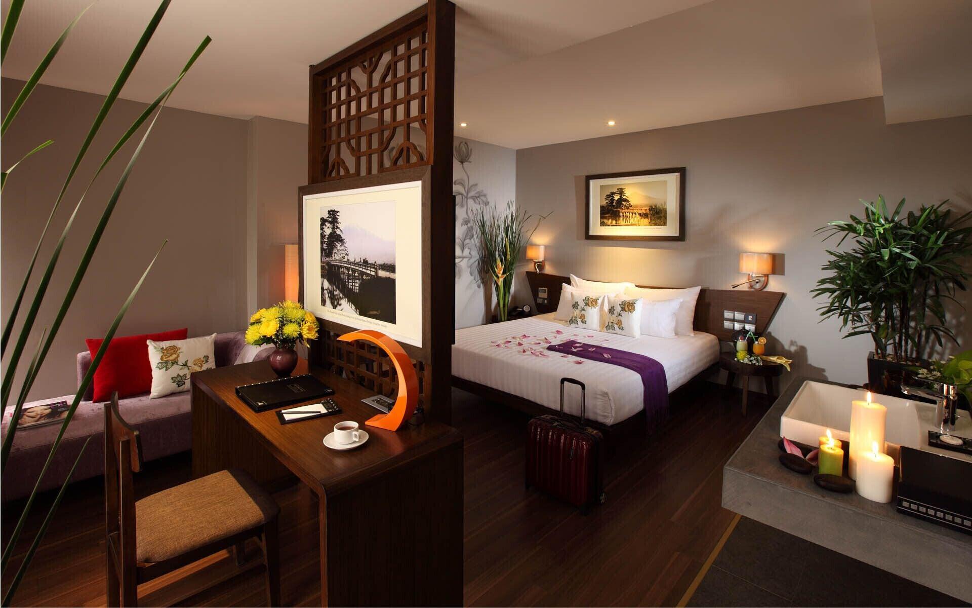 Silverland Sakyo Hotel Ho Chi Minh City Exterior photo